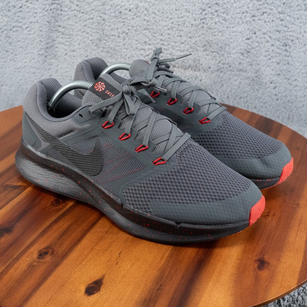Nike Run Swift 3 Dark Grey University Red - IB3972-021 Size 11